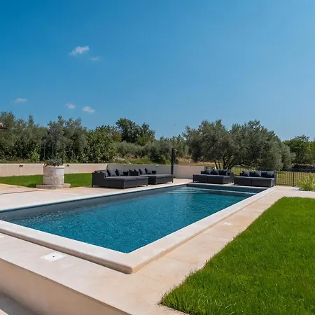 Villa Treori *