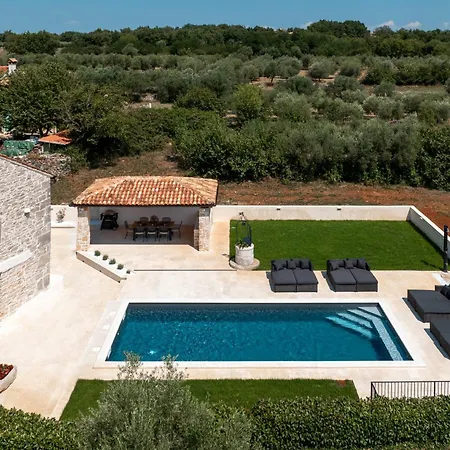 Treori Villa