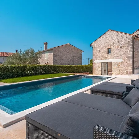 Villa Treori Orbanići