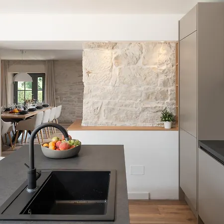 Treori Villa Orbanići