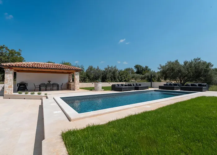 Villa Treori Orbanići