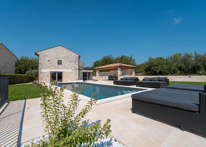 Treori Villa Orbanići